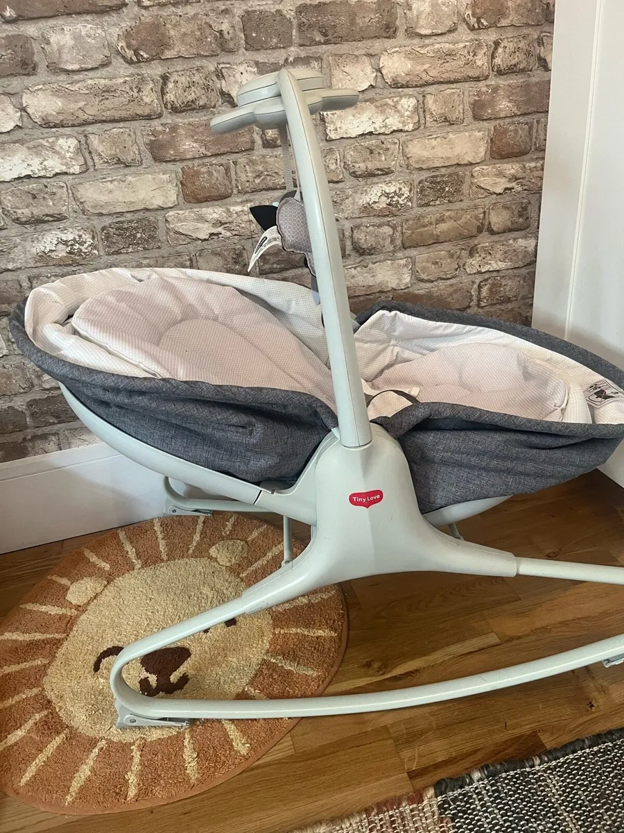 Tiny Love 3 in 1 bouncer - Image 4