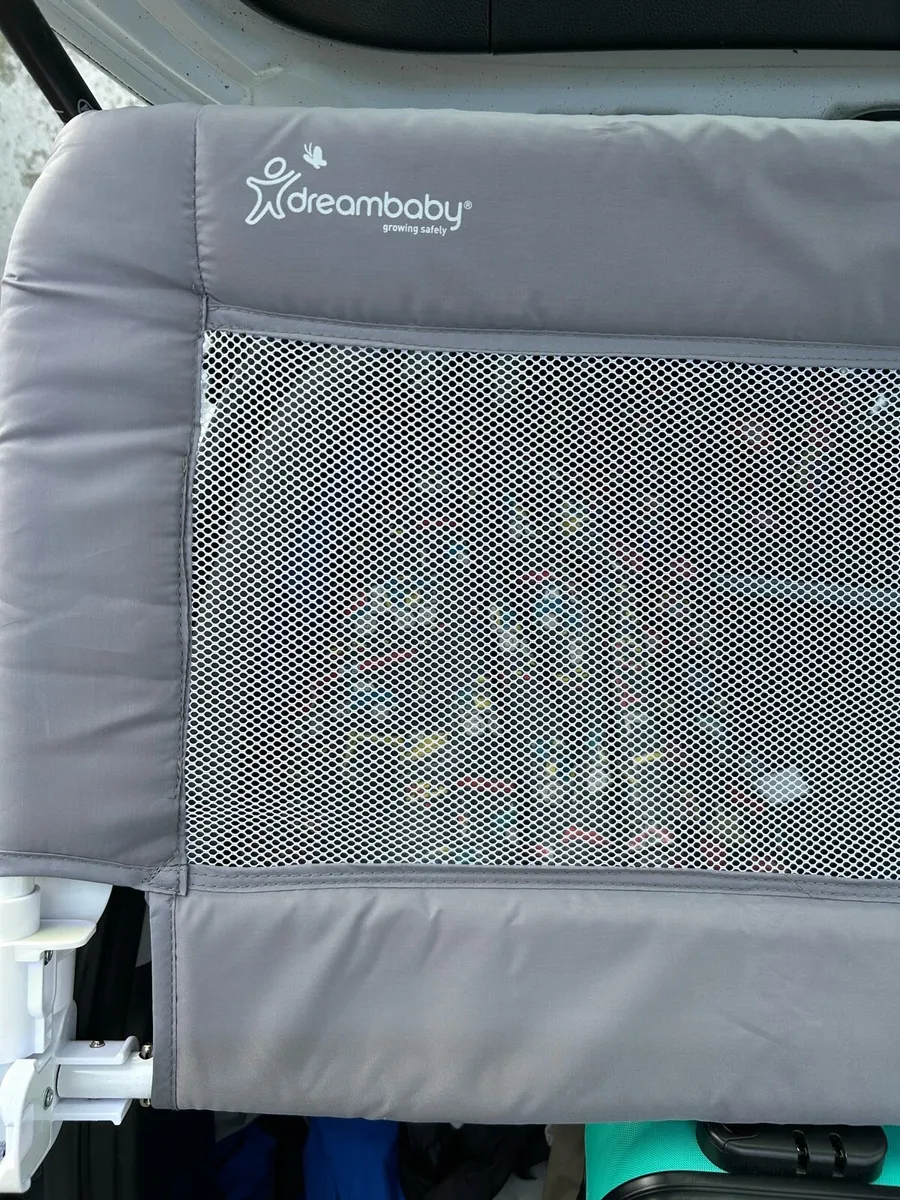 Bed Safety rail kids (folds down) - Image 3