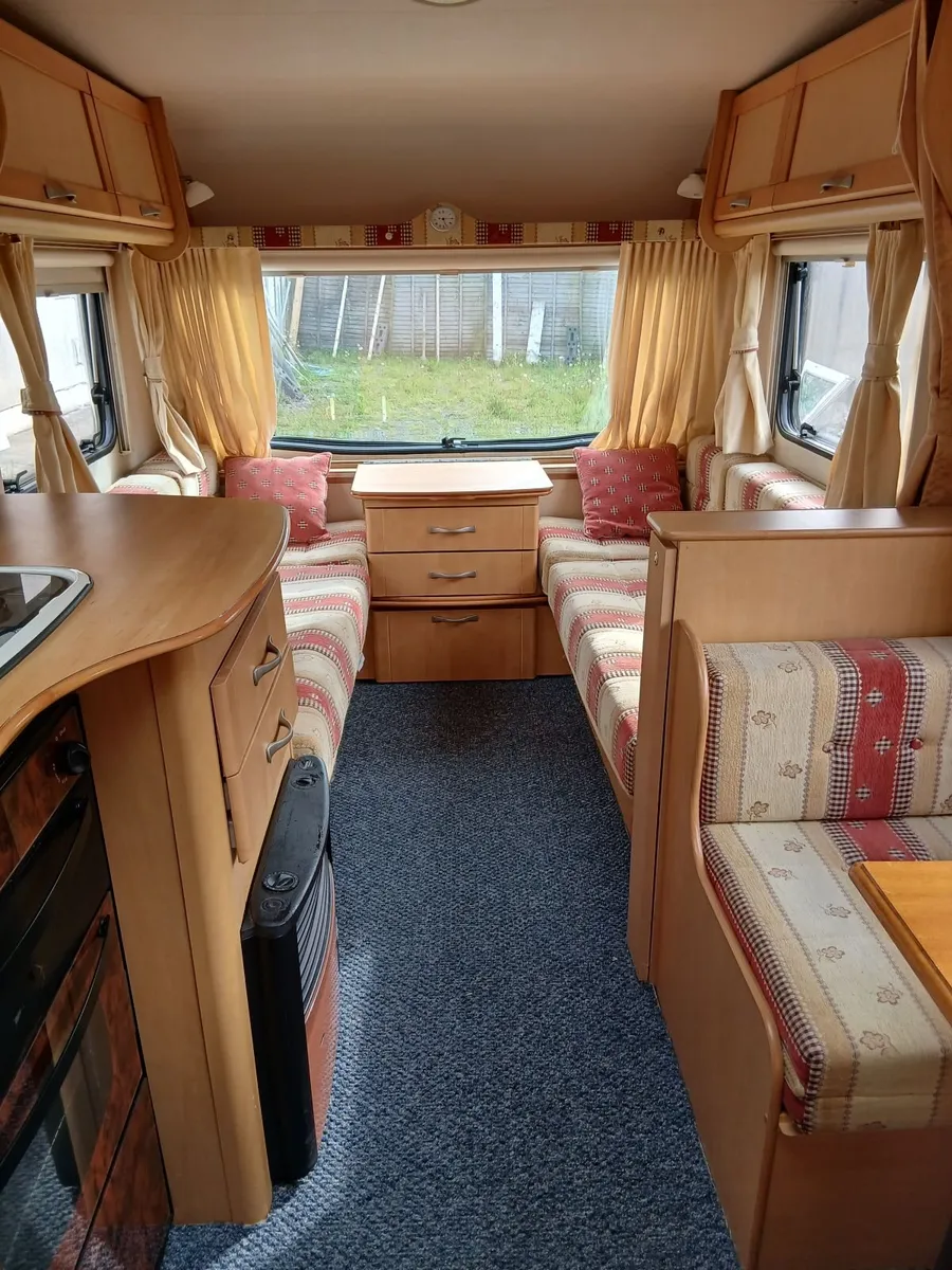 Caravan - Image 4