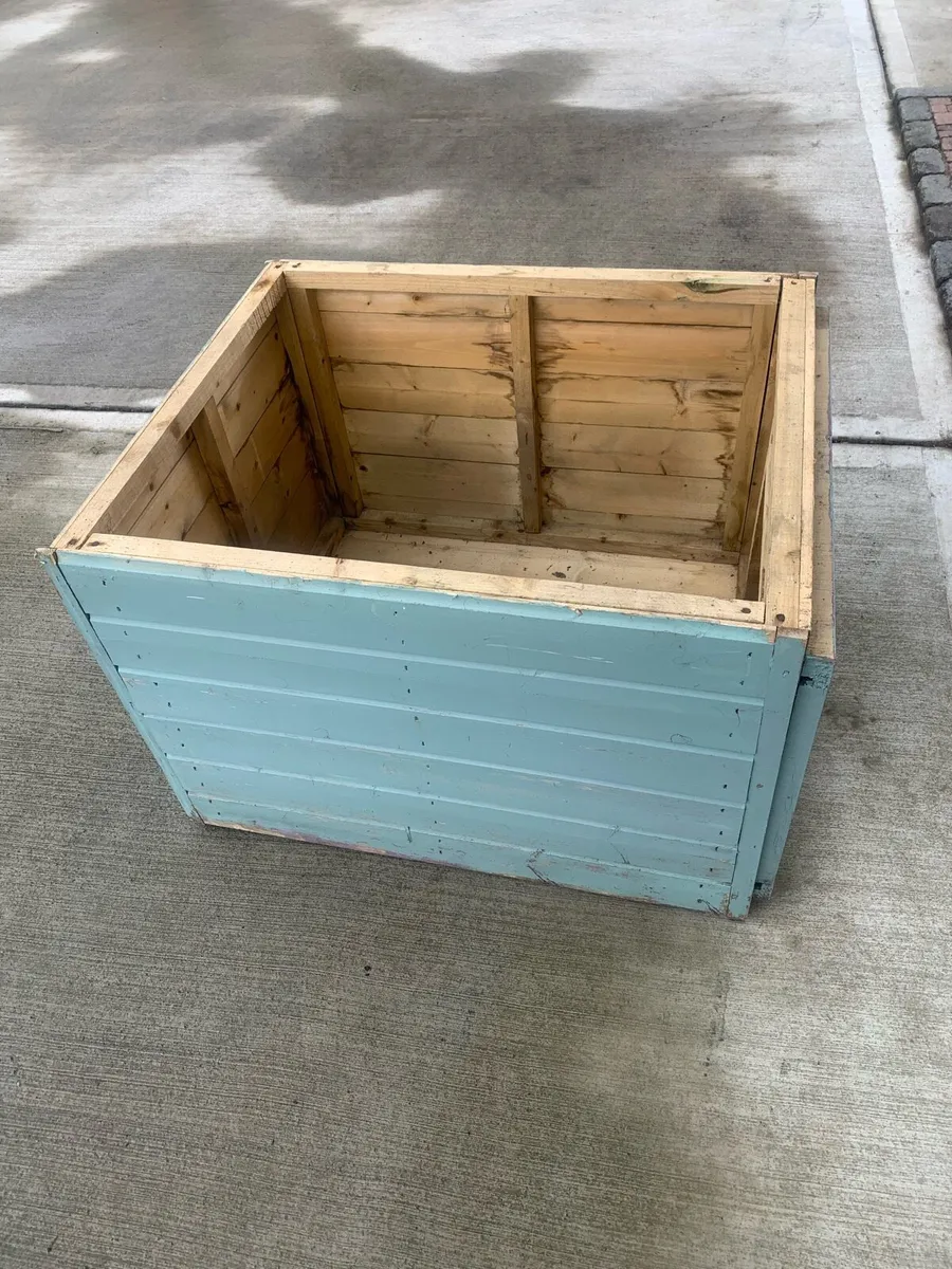 Dog Kennel - Image 4