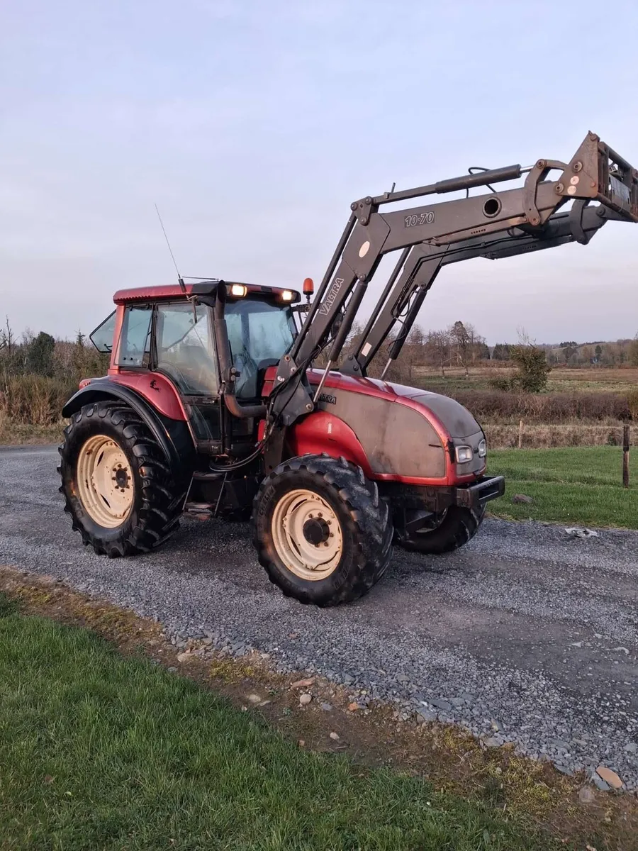 Valtra T130 - Image 1