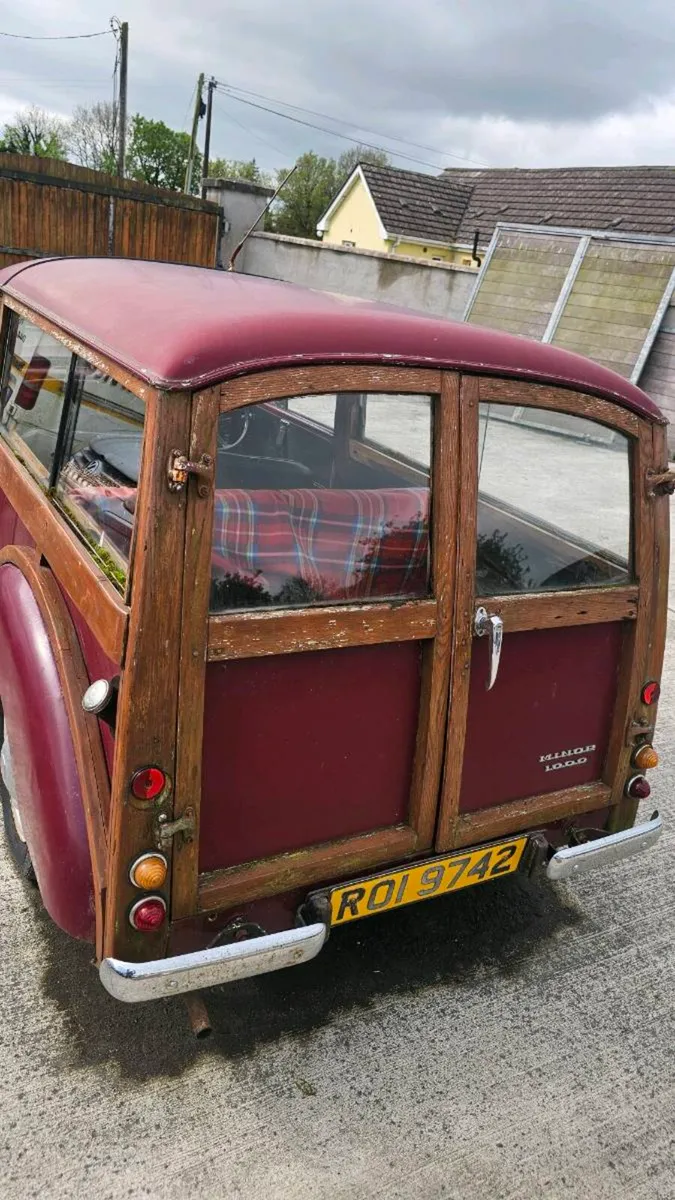 VW Beetle, Morris Traveller - Image 4