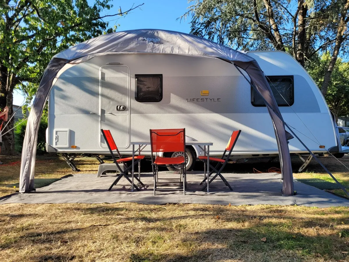 Knaus Cravan Lifestyle 550 in superb condition - Image 3