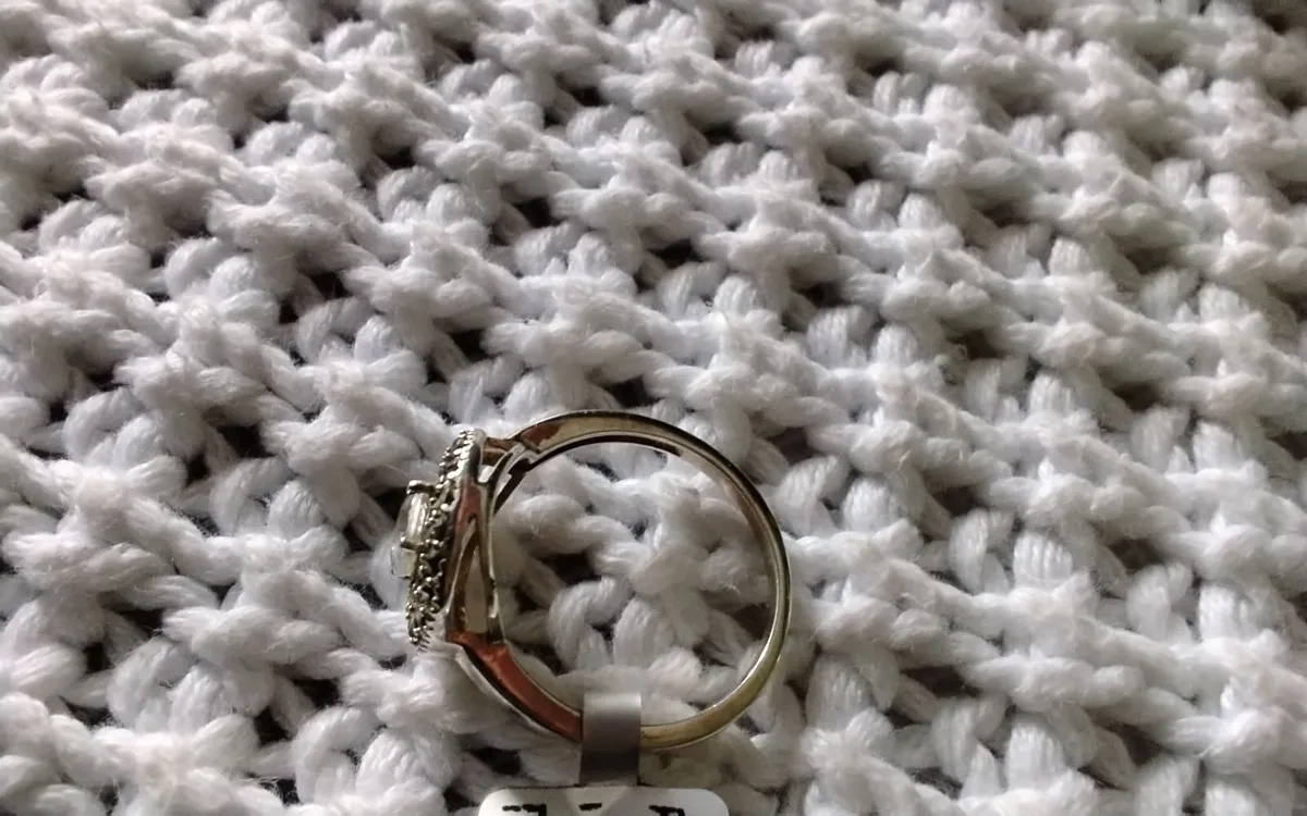 Vintage Stg silver zircon & marcasite ring O - Image 3