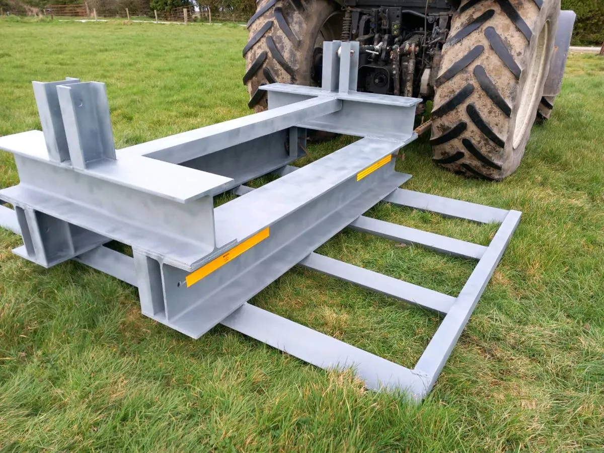 Land leveller - Image 1