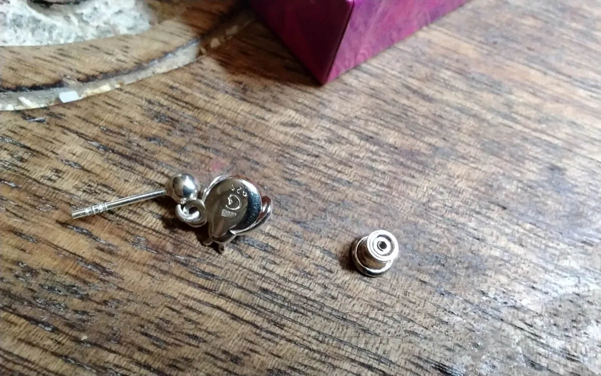 Sterling silver baltic amber ladybird stud earring - Image 2