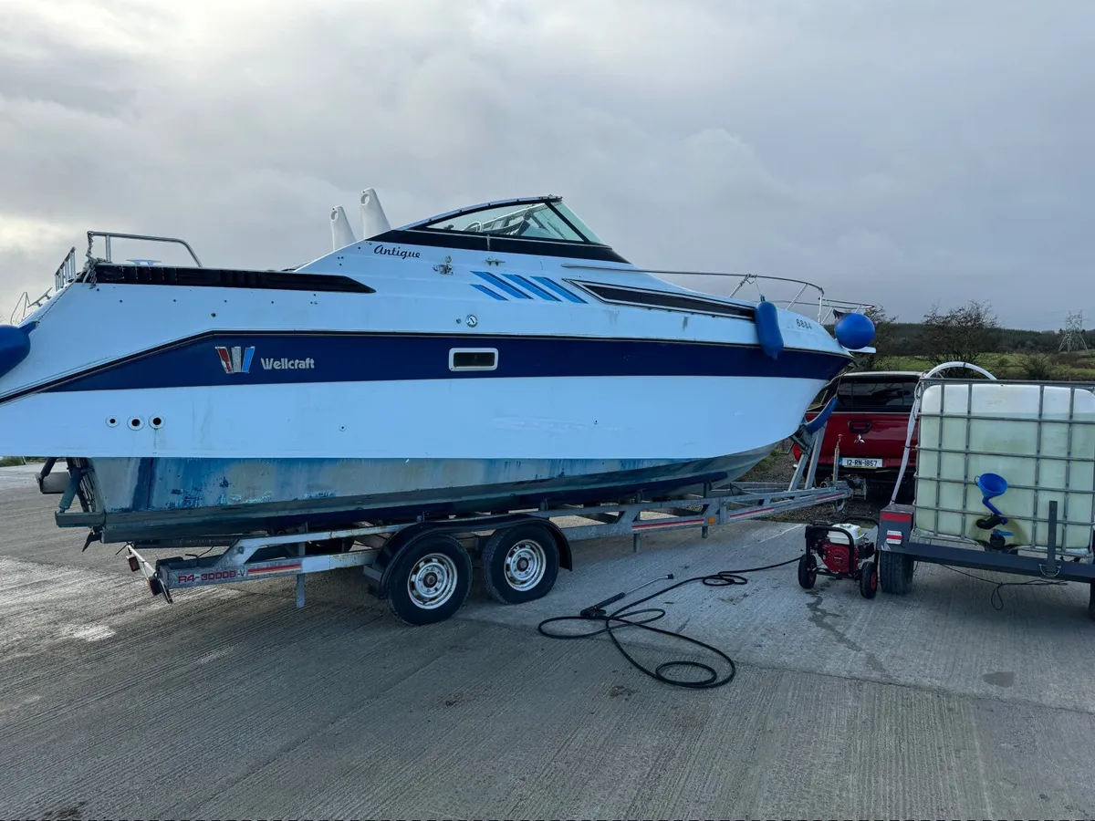 Boat - Image 1
