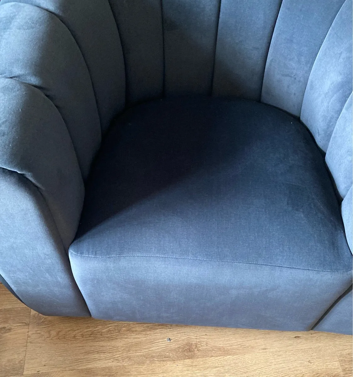 Armchair swivel never used - Image 3