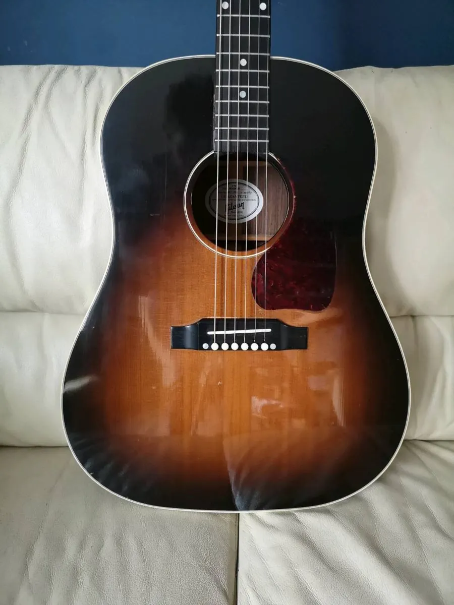 Gibson J45 Rosewood - Image 1