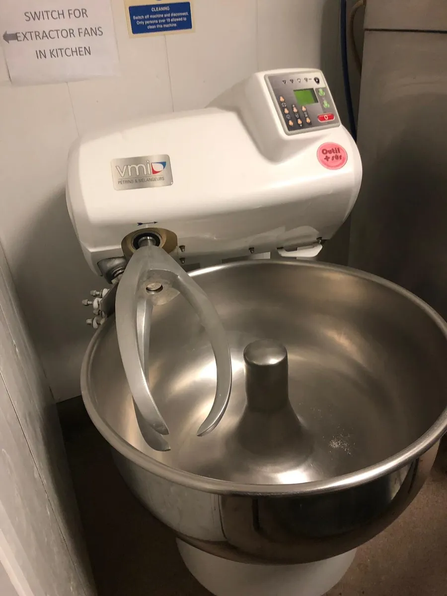 Catering equipments - Image 1