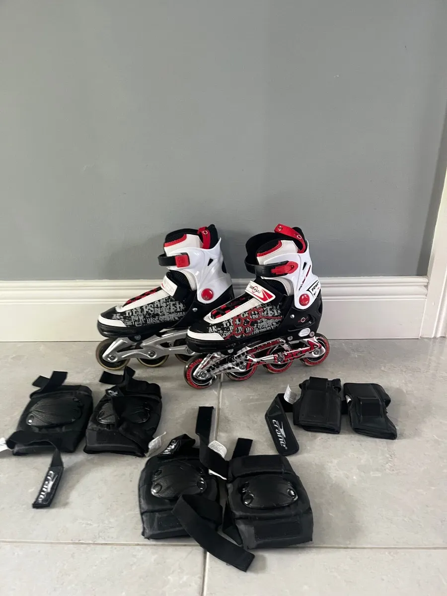 Roller skates - Image 1