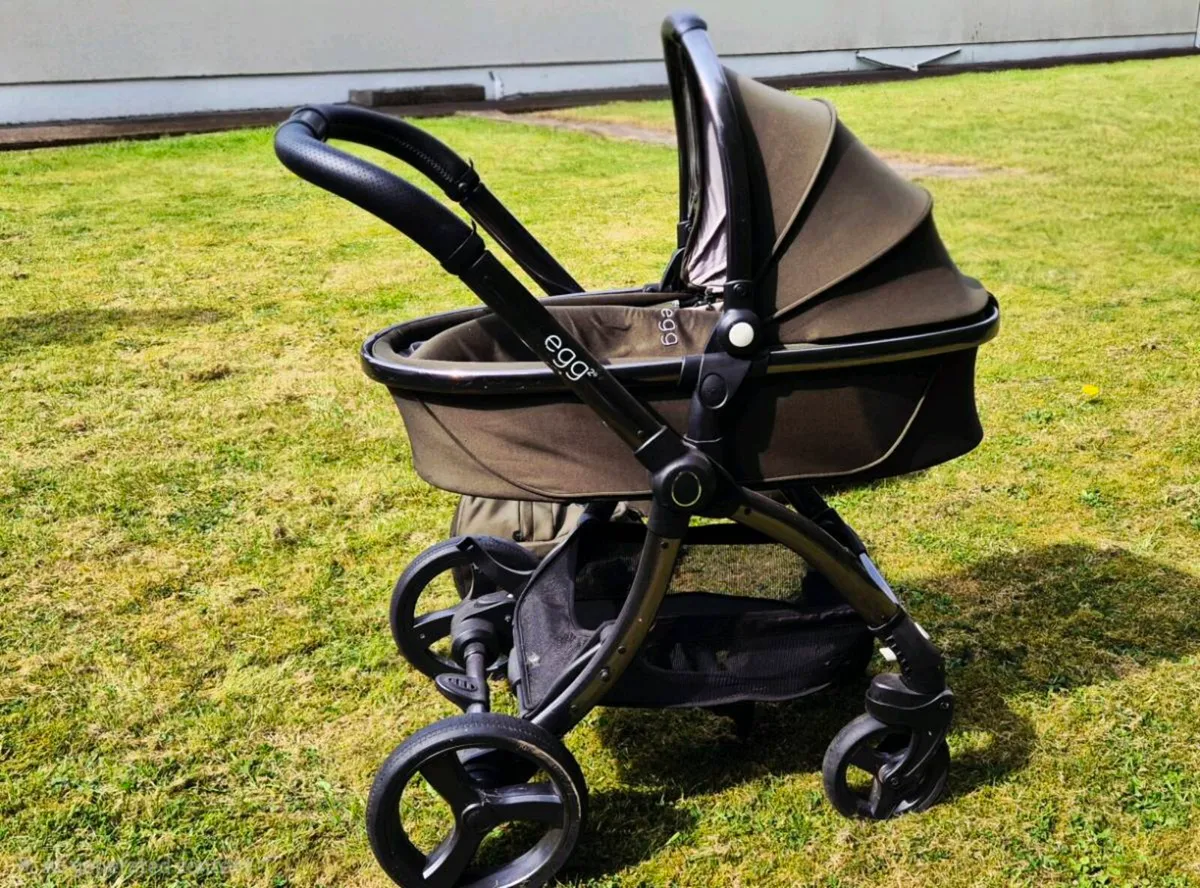 EGG Stroller &  Travel System - Image 3