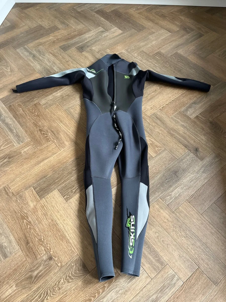 Wetsuit - Image 2