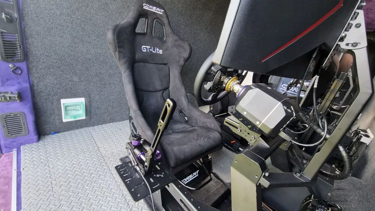 Racing simulator - Image 4