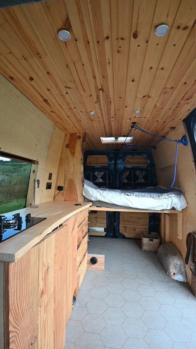 Campervan 2007 Mercedes Sprinter - Image 4
