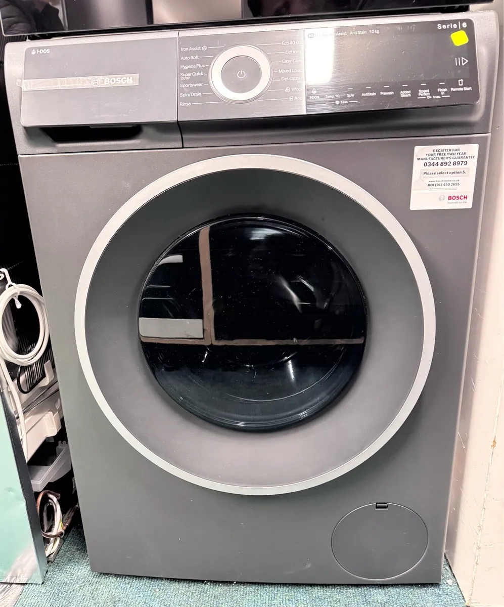 New Bosch Series 6 10kg Washing machine - Image 1