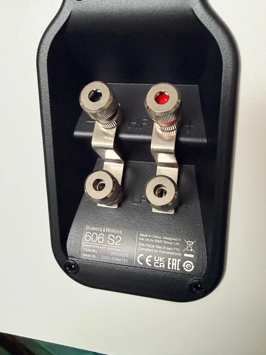 Bowers & Wilkins 606 s2 - Image 2