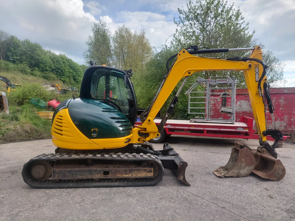 JCB 8085 - Image 3