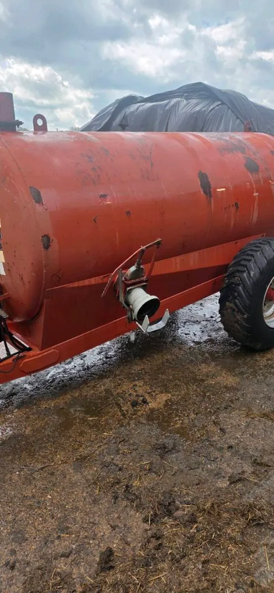 Tank - Image 4