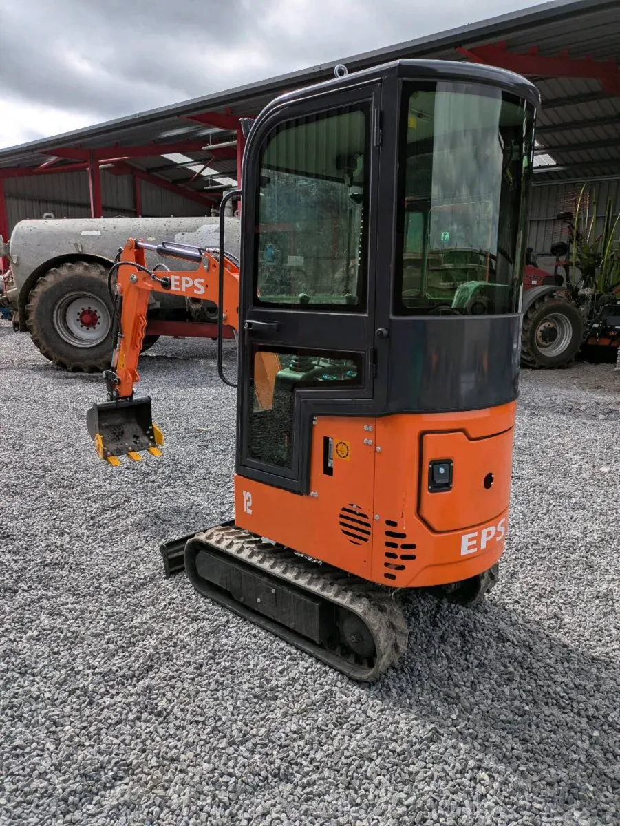 Nuoman 1.2 ton mini digger - Image 3