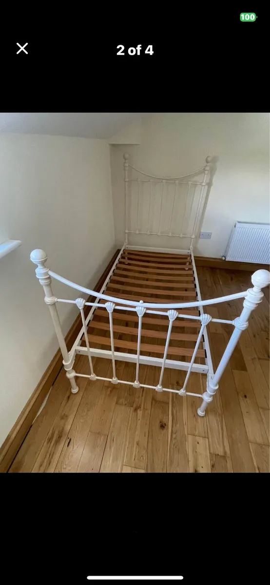 3ft Laura Ashley iron bed - Image 4