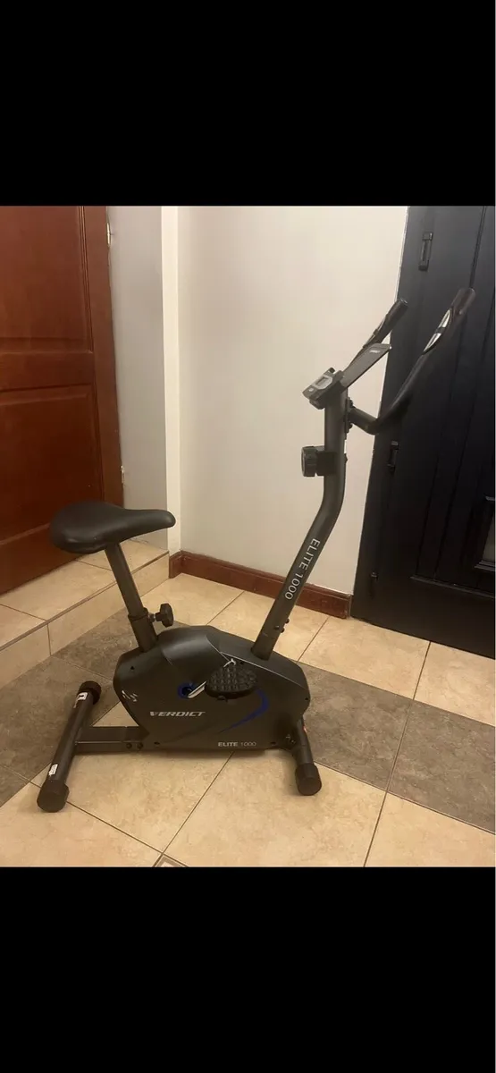 Exercise bike - Image 1
