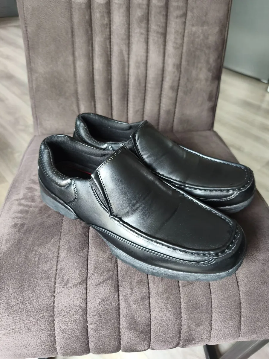 Men's shoes size UK 10 44 - Image 1