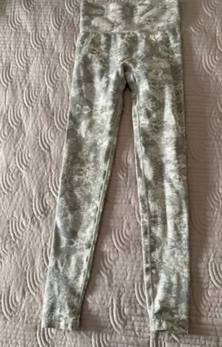 Penneys Grey Leggings Size S - Image 1