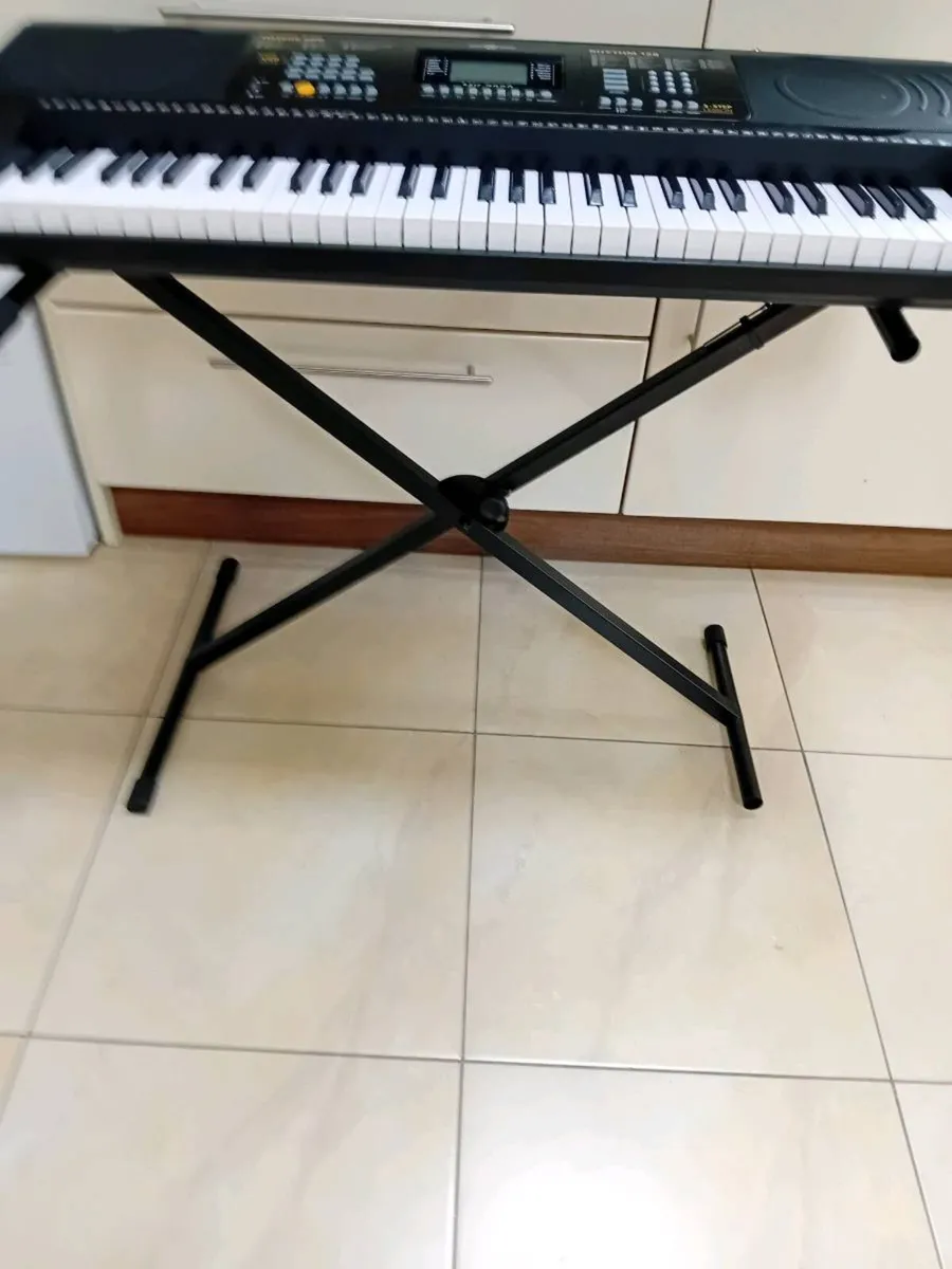 KEYBOARD; STAND; STOOL - Image 1