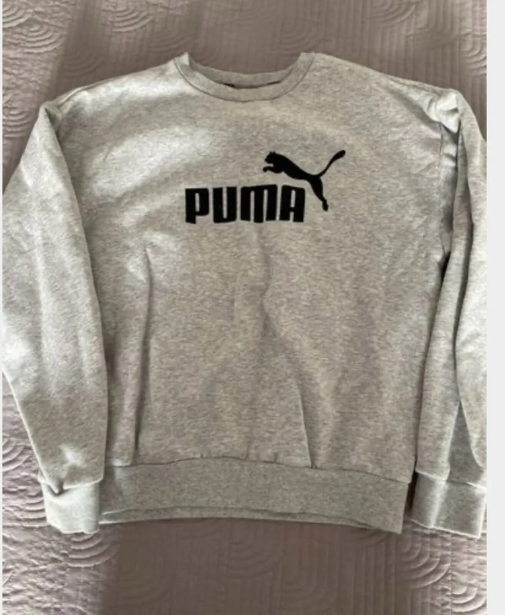 Puma Jumper Size S - Image 1