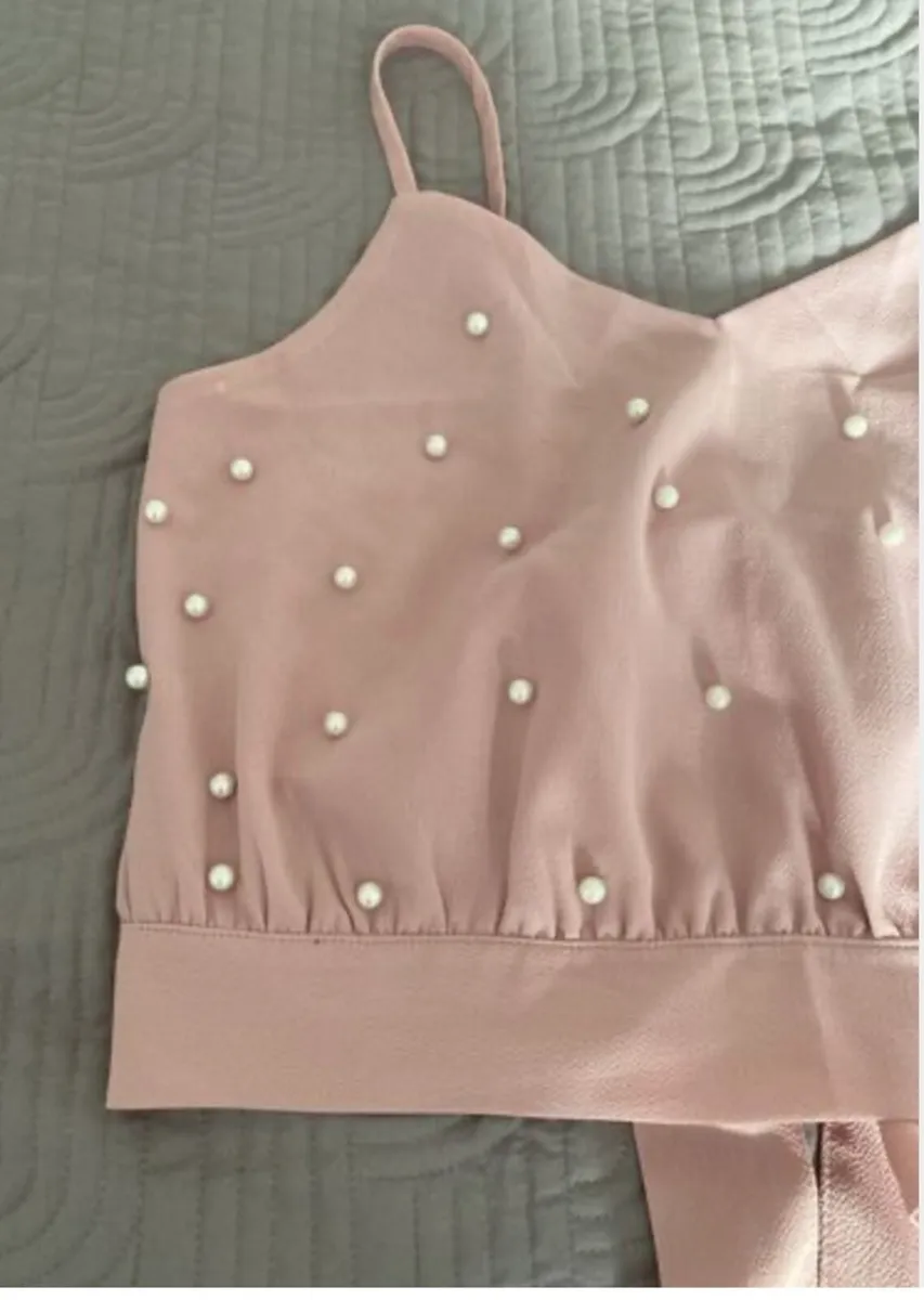 Shein Top Size S - Image 2
