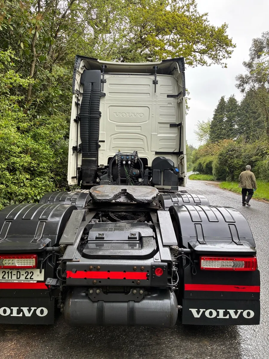 Truck - Image 3