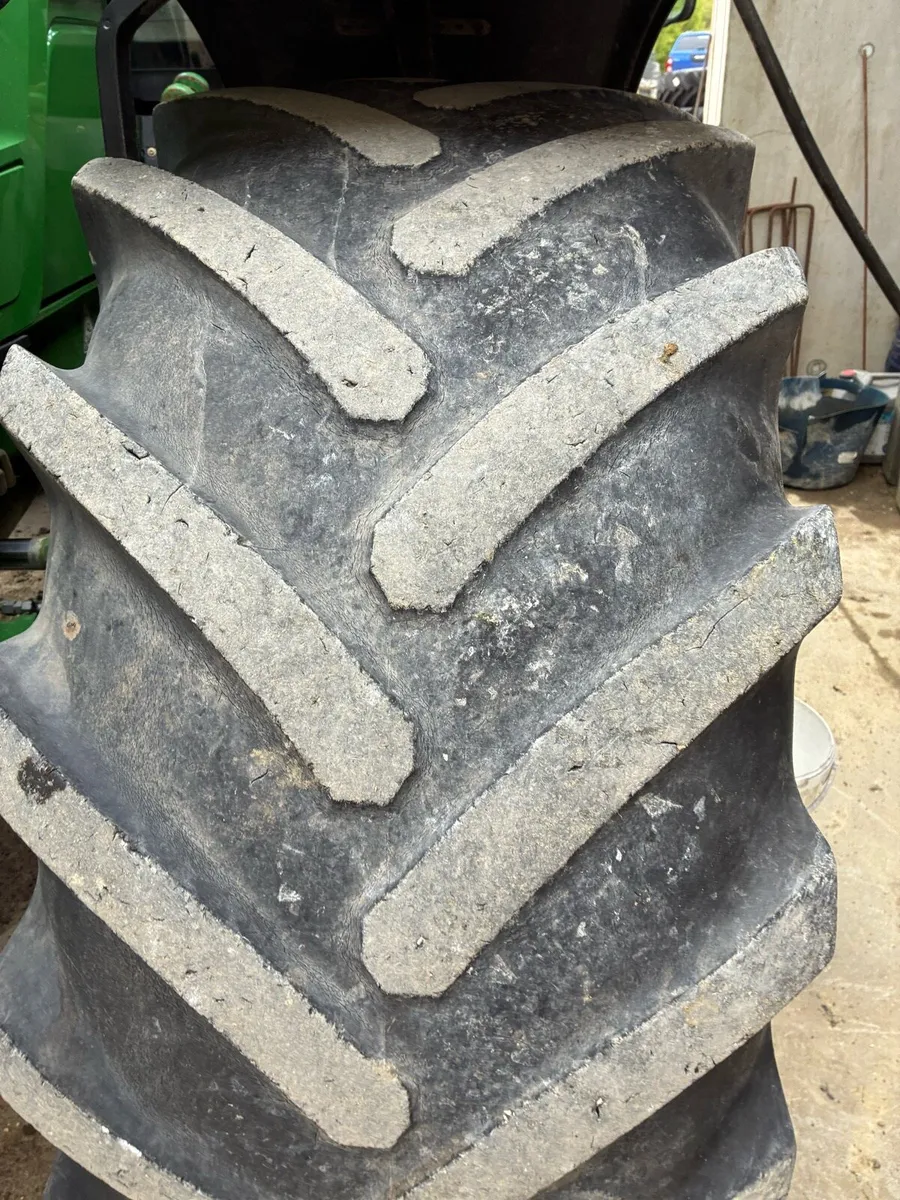 650/85/38 - Image 3