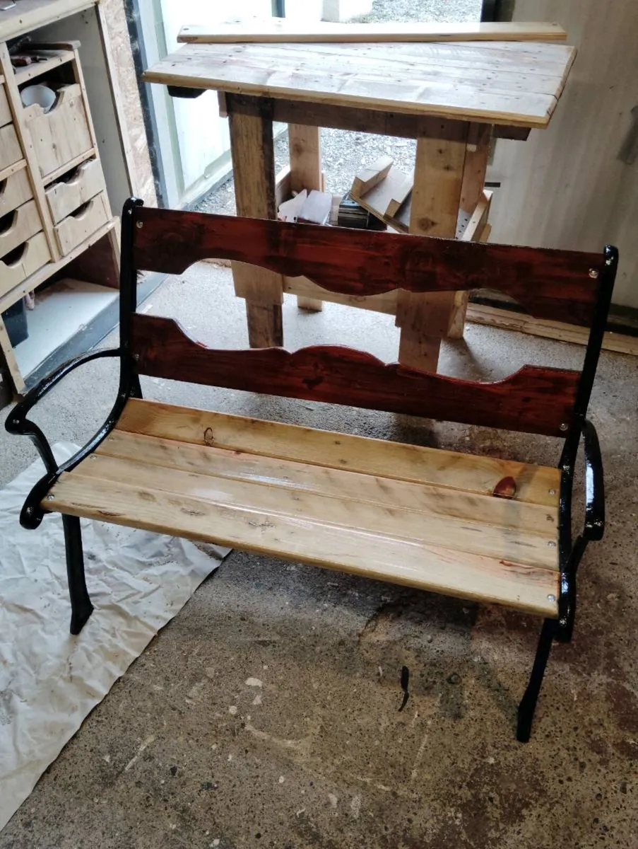 Outdoor garden bench - Image 2