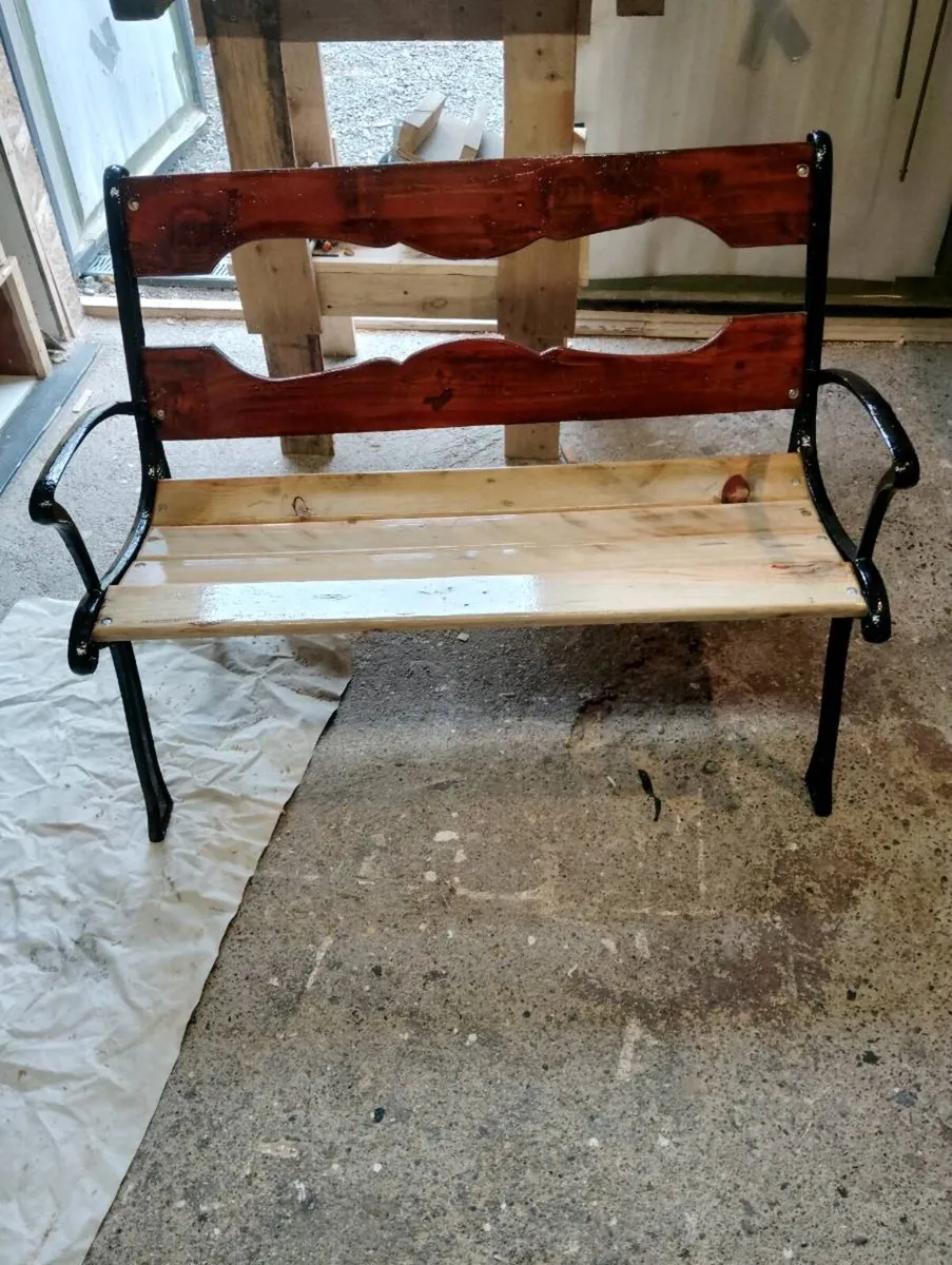 Outdoor garden bench - Image 3