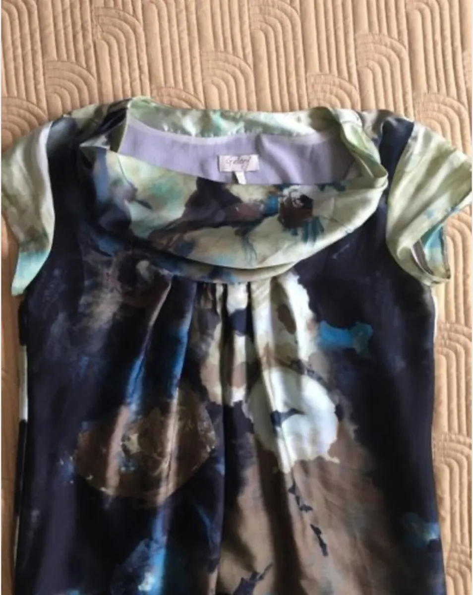 Gallery dress Size 12 - Image 2