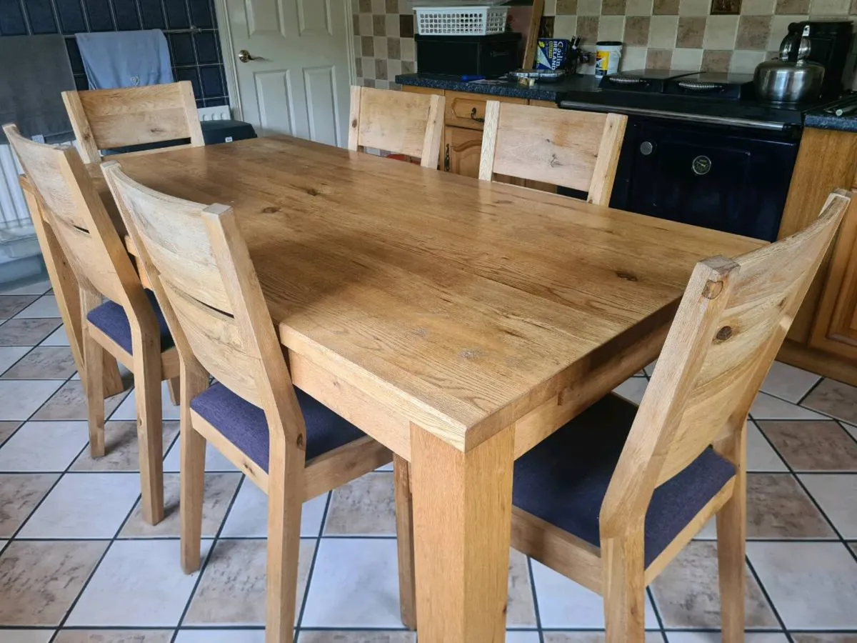 Kitchen Table and Chairs - Image 1