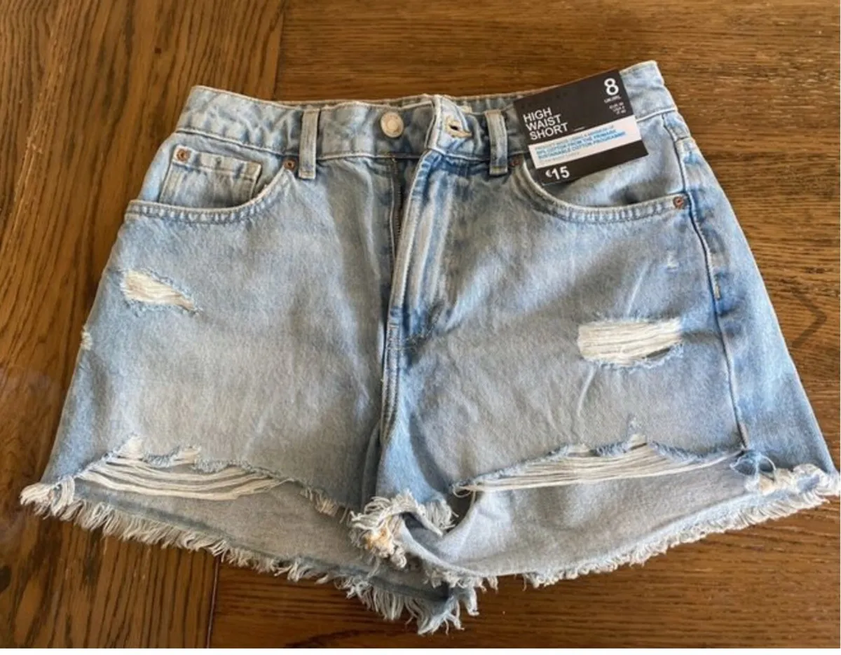 BNWT Penneys denim high-waist shorts Size 8 - Image 4