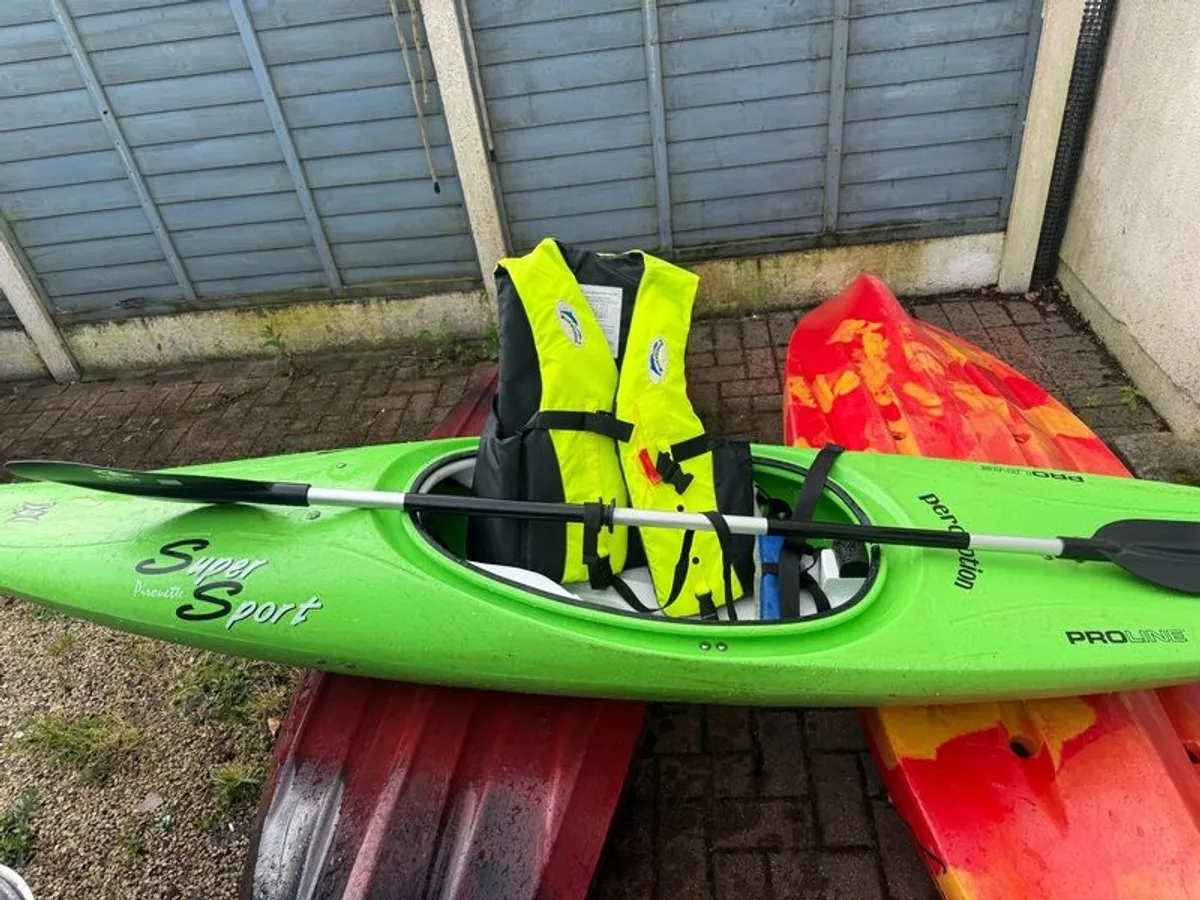 Kayak - Image 2