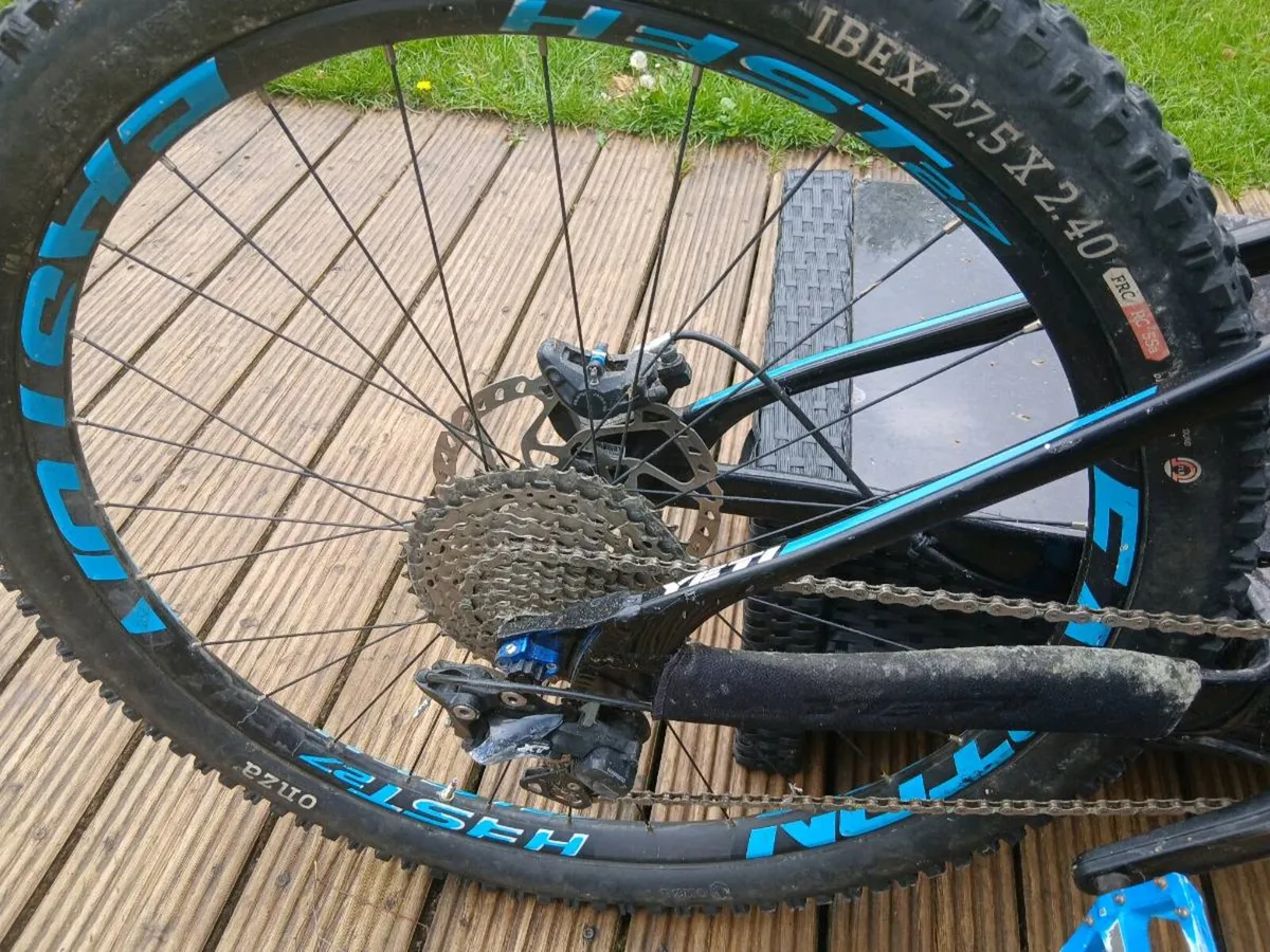 mountain bike - Image 3