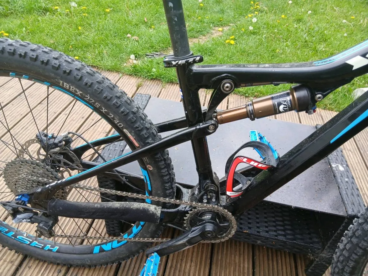 mountain bike - Image 2