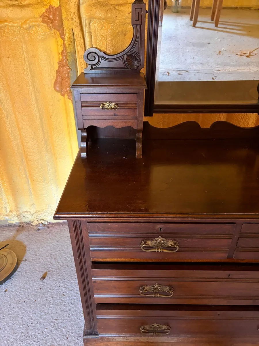 Chest of drawers with mirror - Image 2