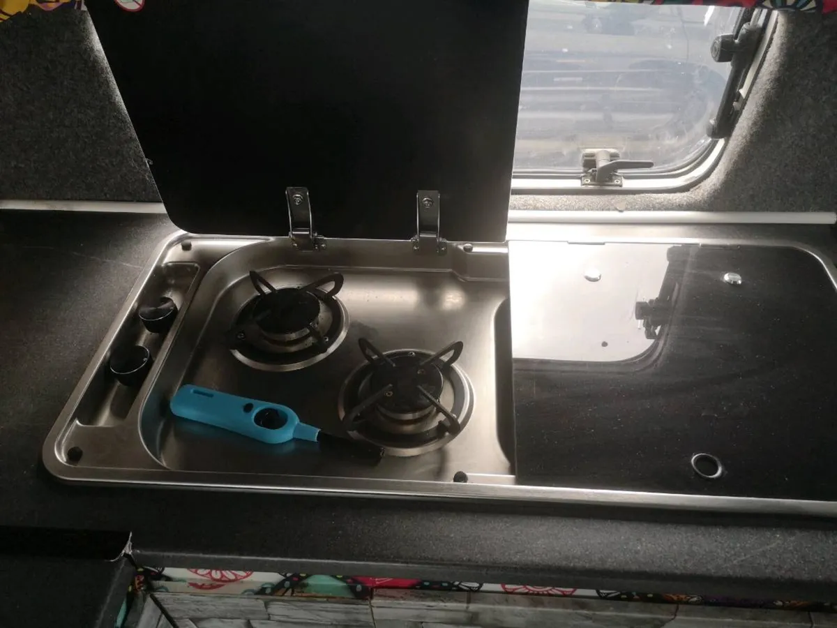 CAMPER VAN Bodywork needed - Image 3