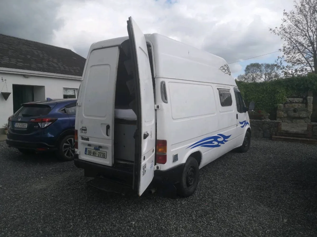 CAMPER VAN Bodywork needed - Image 4