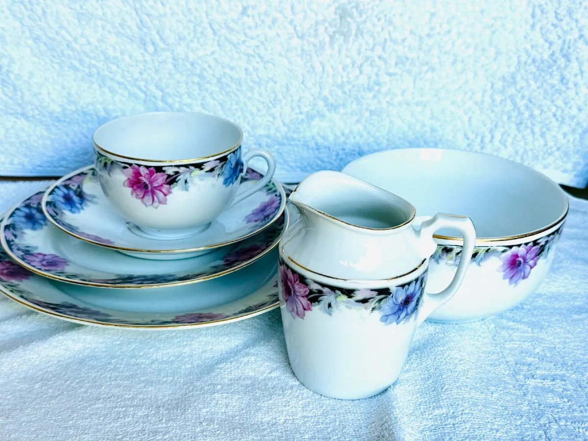 Vintage tea sets - Image 2