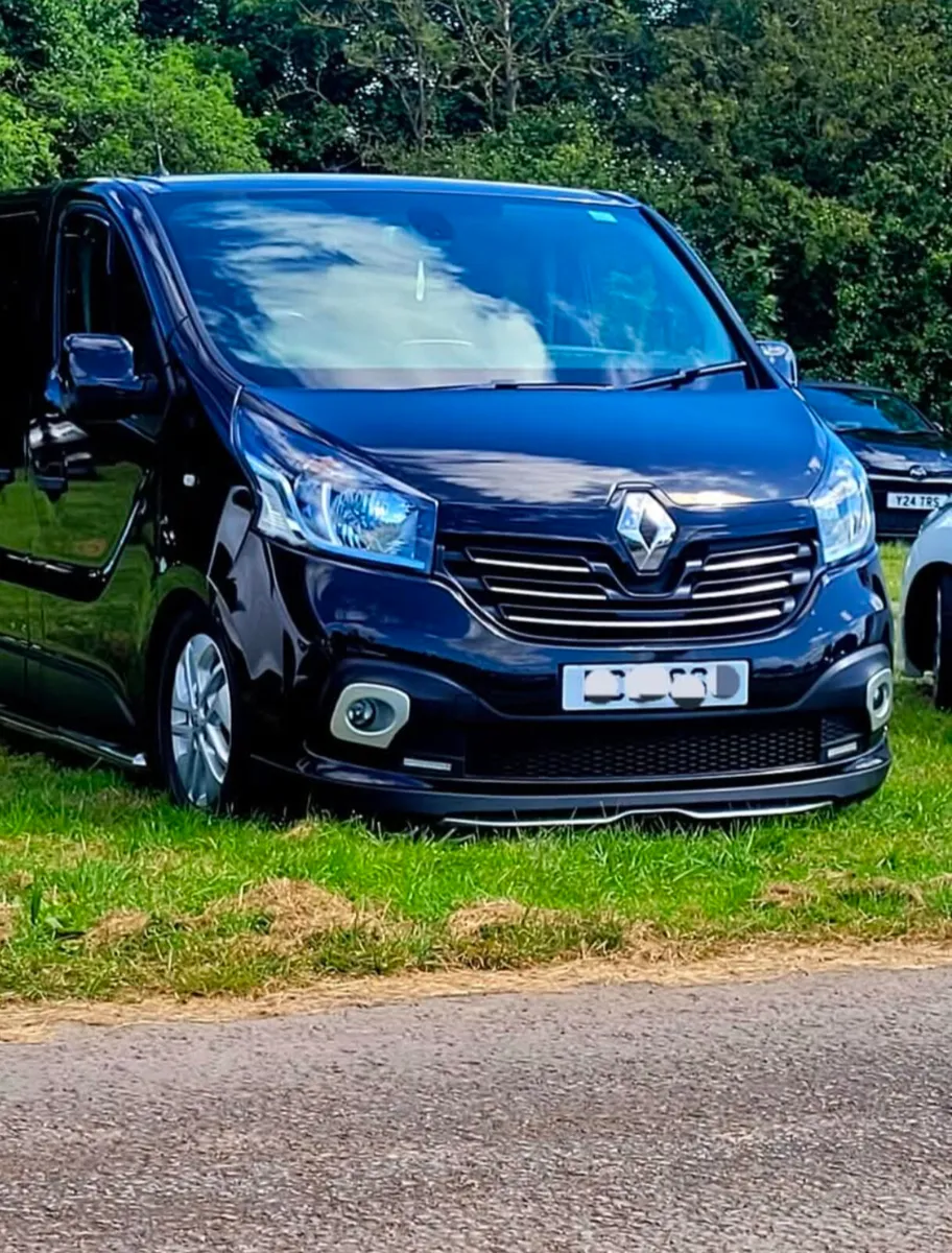 Renault Trafic Sport+ Splitter - Image 2