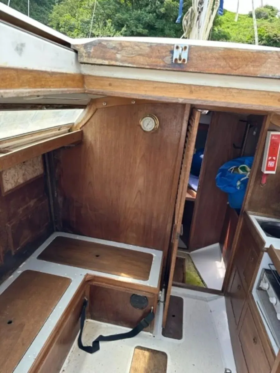 Sailing Boat Cobra 750 - Image 3