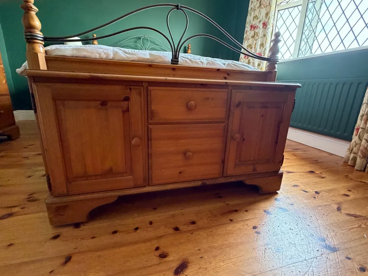 Solid Pine Storage Unit - 2 Drawers + 2 Cupboards