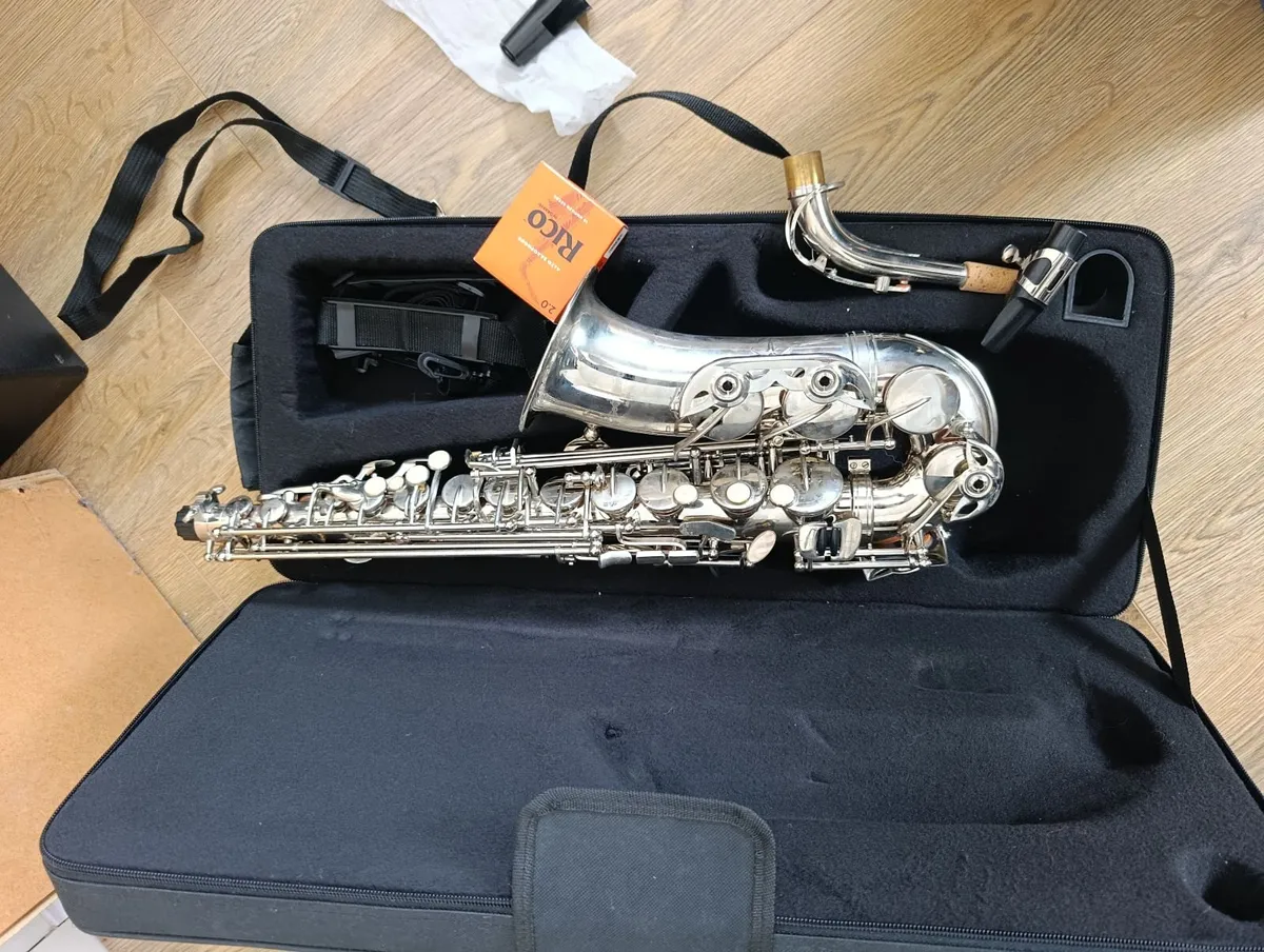Saxophone - Image 1