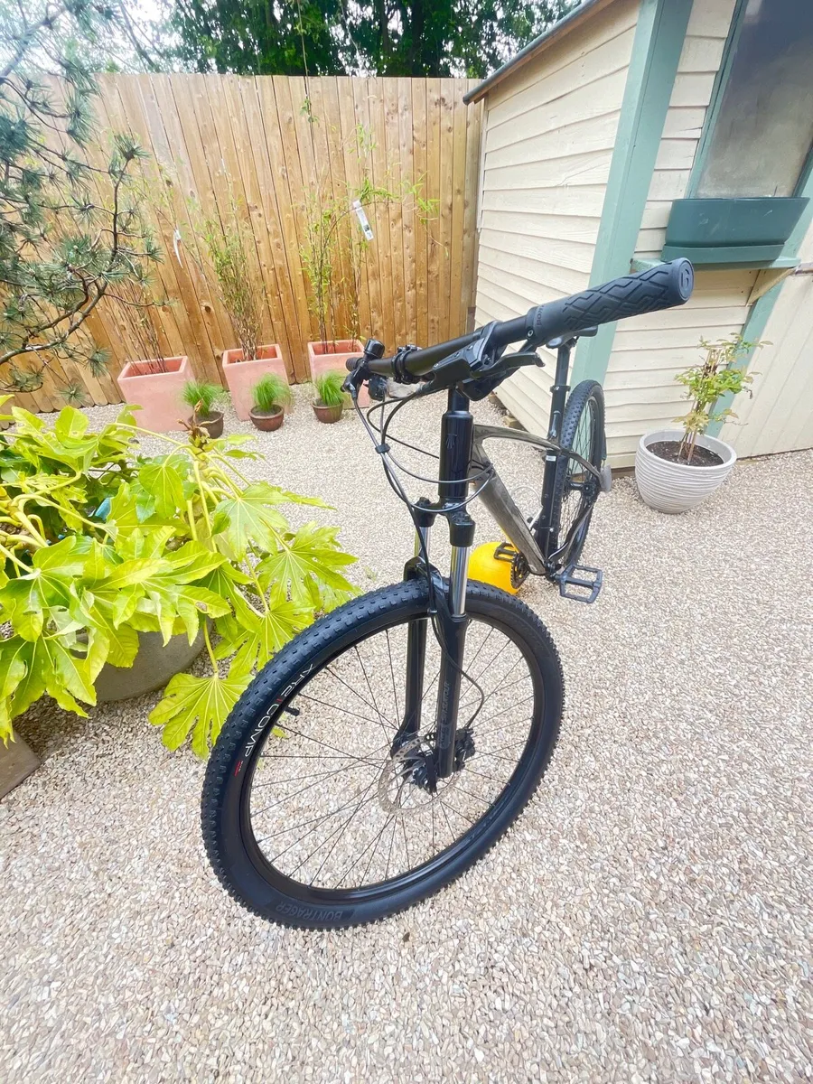 Mountain bike Trek Marlin 5 – Like New - Image 3